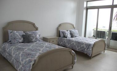 Alquiler de hermoso apartamento en el PH Altos de Amador