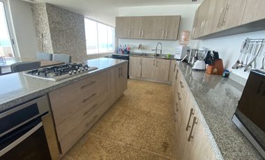 EN ACAPULCO PENTHOUSE TOTALMENTE REMODELADO  VENTA