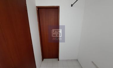 COD. 5167 - SE ARRIENDA APARTAMENTO - BARRIO: SOTOMAYOR