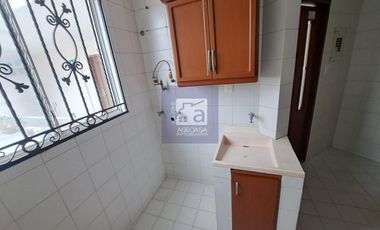 COD. 5167 - SE ARRIENDA APARTAMENTO - BARRIO: SOTOMAYOR