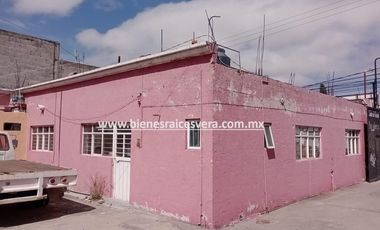 PLAZA COMERCIAL EN VENTA EN SAN JUAN DEL RIO BRV16