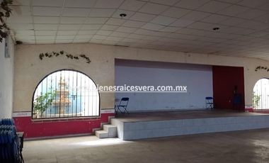 PLAZA COMERCIAL EN VENTA EN SAN JUAN DEL RIO BRV16