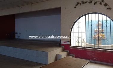PLAZA COMERCIAL EN VENTA EN SAN JUAN DEL RIO BRV16