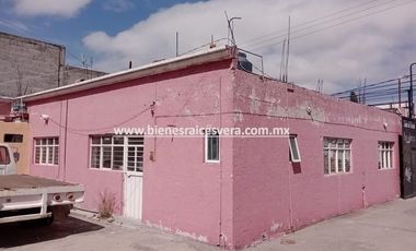 PLAZA COMERCIAL EN VENTA EN SAN JUAN DEL RIO BRV16