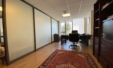 OFICINA EN VENTA SECTOR CANTAGALLO / UDD