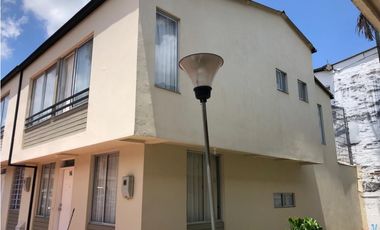 VENTA CASA CAMPESTRE EN CHINCHIN, CALDAS | CASA DE CAMPO EN VENTA