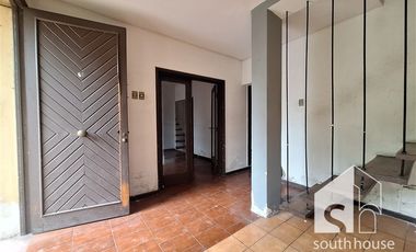 Venta Casa para Remodelar-4Dorm-3Baños. La Verbena-Ñuñoa C2J