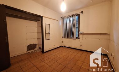 Venta Casa para Remodelar-4Dorm-3Baños. La Verbena-Ñuñoa C2J