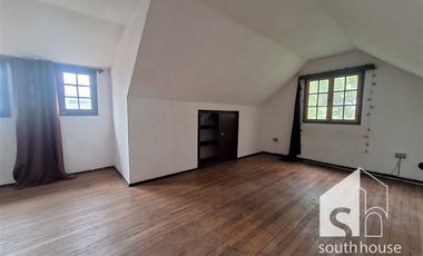 Venta Casa para Remodelar-4Dorm-3Baños. La Verbena-Ñuñoa C2J