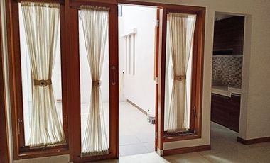 Di Sewakan Rumah Cluster Siap Huni 4 Kamar di Antapani, Bandung