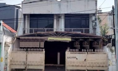 Disewakan Ruko Komersial Lokasi Strategis Di Jl. Raya Arjuno Surabaya