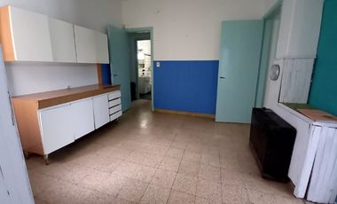 Casa en venta en Quilmes Este