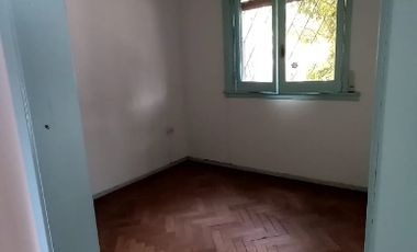 Casa en venta en Quilmes Este