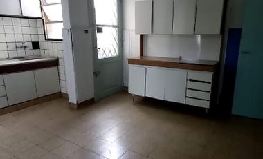 Casa en venta en Quilmes Este