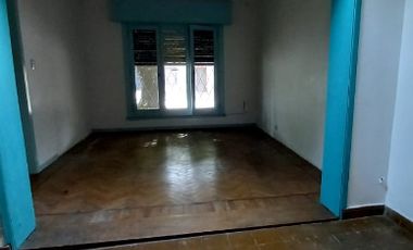 Casa en venta en Quilmes Este