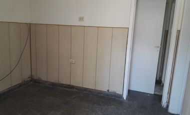Casa con Departamento en venta en Quilmes Norte