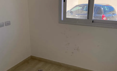 3 ambientes 3 cuadras de la estación Lado Norte Planta baja con cochera