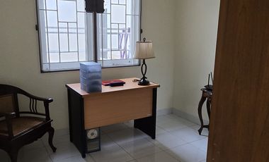 RUMAH 2 LANTAI DI SEVILLA BSD, Dekat ke stasiun Rawa Buntu