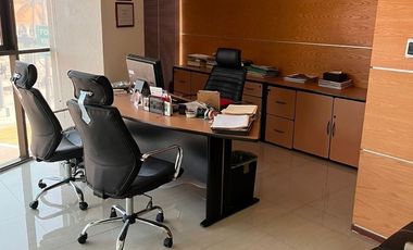 OFICINA EN VENTA EN EL BLVD.