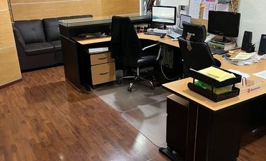 OFICINA EN VENTA EN EL BLVD.