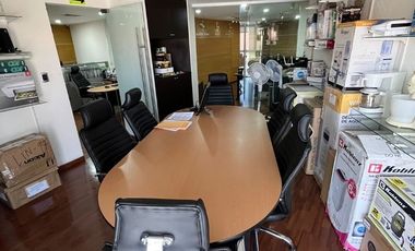 OFICINA EN VENTA EN EL BLVD.