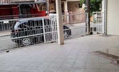 Disewakan Rumah Regensi Melati Mas Tangerang Selatan 4 kamar Tidur Murah