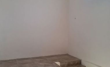 Disewakan Rumah Regensi Melati Mas Tangerang Selatan 4 kamar Tidur Murah