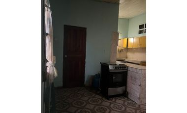 Vendo casa en leticia