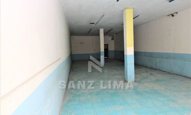CENTRO: PROPIEDAD COMERCIAL PARA FARMACIA FERRETERÍA  O NEGOCIO DE COMIDA.