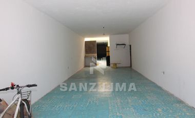 CENTRO: PROPIEDAD COMERCIAL PARA FARMACIA FERRETERÍA  O NEGOCIO DE COMIDA.