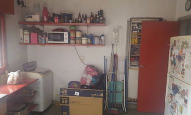 Casa PH en venta en Moron Sur