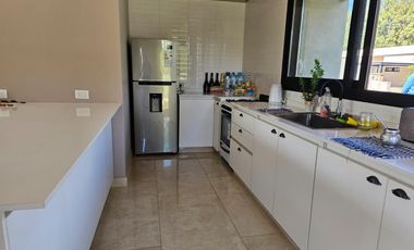 Casa en alquiler amoblada y equipada  en  el Barrio El Cardal I