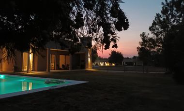 Casa en alquiler amoblada y equipada  en  el Barrio El Cardal I