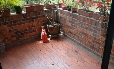 apartamento en arriendo en altos del virrey. Cod A51928