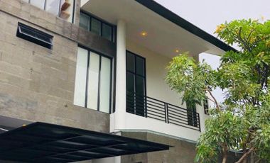 DIJUAL RUMAH / TOWNHOUSE MODERN di Jl BANGKA, KEMANG dkt MAMPANG