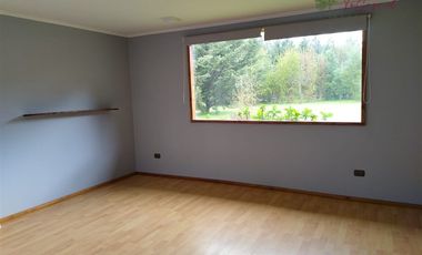 Casa en parcela en venta 4D/4B en Villarrica - Ñancul