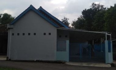 Rumah solo utara kampung giriroto ngemplak