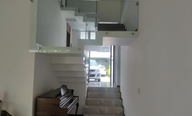 SE RENTA CASA EN EL CAMPESTRE EN COTO SENECA A 5 MIN DEL TECNOLOGY PARK