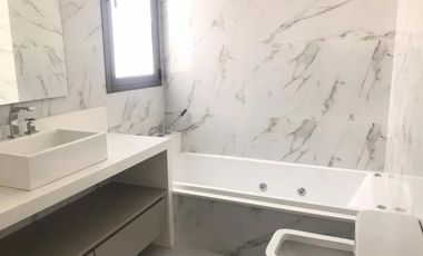 Semipiso en venta en Quilmes Centro