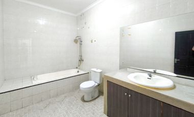 Rumah LT 159 Siap Huni 10 Menit ke Ciputra Hospital CitraRaya J-45485