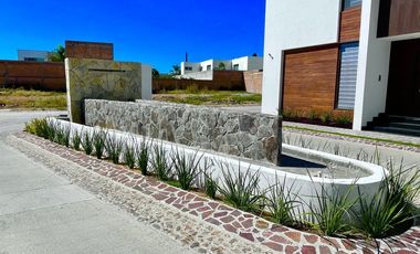 NORTE EN CADAQUEZ INCREIBLE TERRENO CON EXCELENTE UBICACION