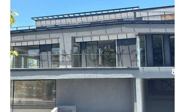 ARRIENDO LOCAL COMERCIAL STRIP CENTER VITACURA