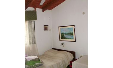 Vivienda Familiar + Local Comercial- Wanda-Mnes
