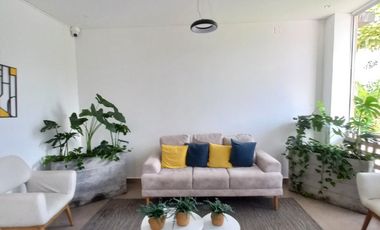 apartamento en arriendo en c.r escarlata piso 2 sin ascensor. Cod A13717