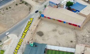 Se vende terreno Comercial - Industrial en SMP, a pocos metros del cruce de Av Panamericana norte con Trapiche

Caracteristicas:

Área terreno: 1,