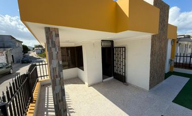 casa en arriendo en loma de oro. Cod A27936
