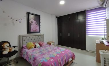 casa en venta en la floresta. Cod V9164