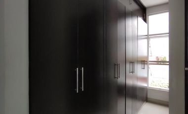 casa en venta en la floresta. Cod V9164