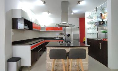 casa en venta en la floresta. Cod V9164