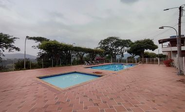 casa en venta en la floresta. Cod V9164